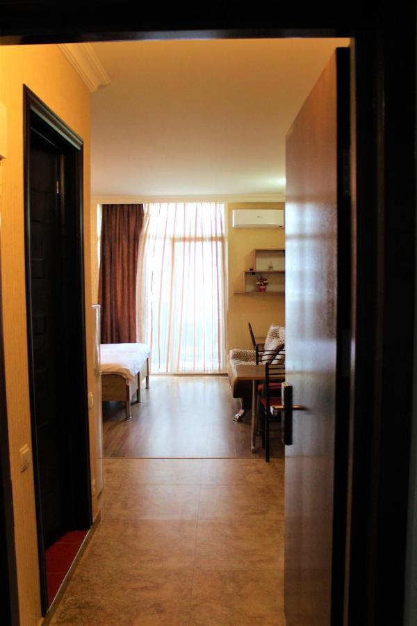 Orbi Lux Apartment Батуми Экстерьер фото