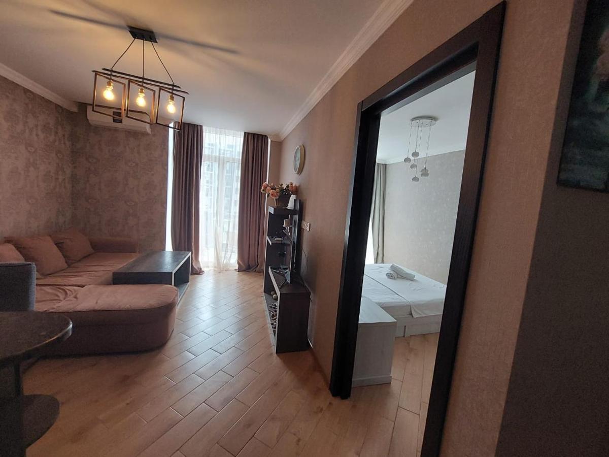 Orbi Lux Apartment Батуми Экстерьер фото